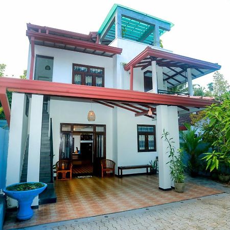 Jeju Villa Unawatuna Exterior photo